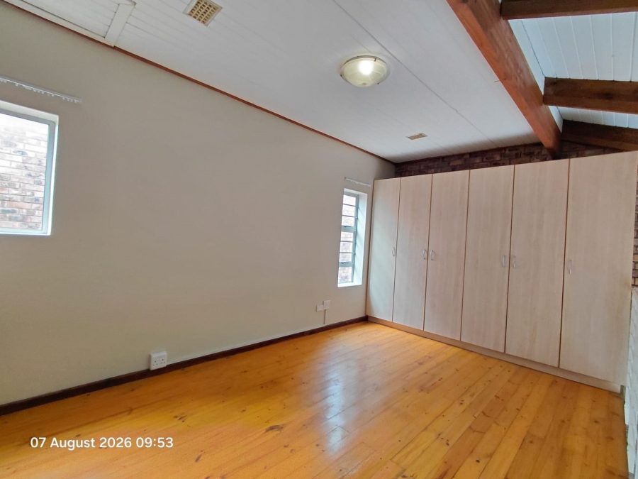 1 Bedroom Property for Sale in Walmer Eastern Cape